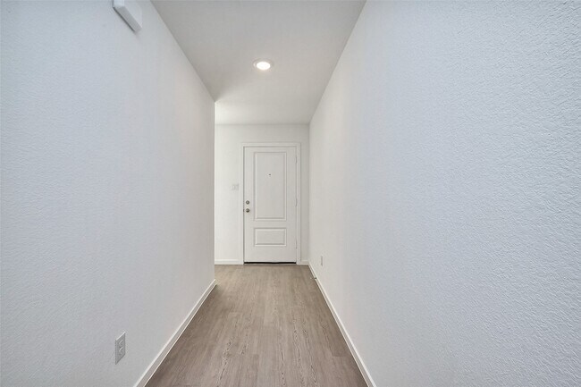 Building Photo - 18224 Pontecorvo Ln