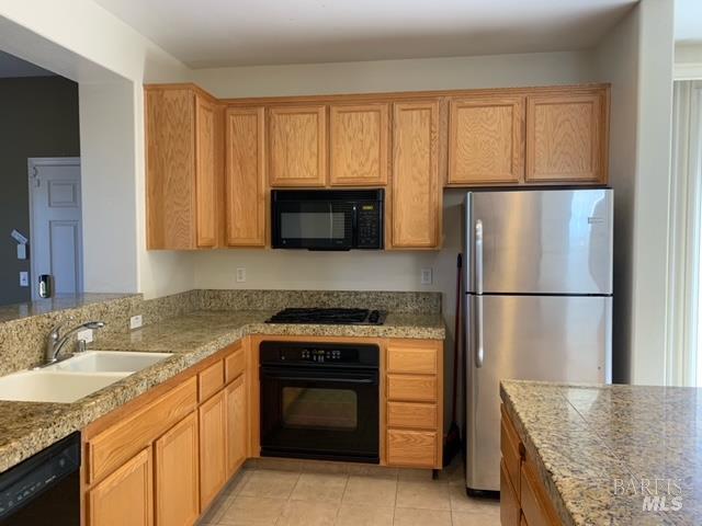 Building Photo - 408 Canyon Ct