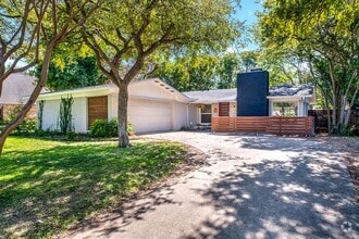 Building Photo - 3714 Crown Shore Dr