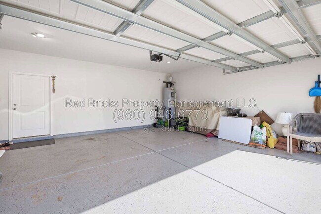 Building Photo - 12216 Stoneybrook Station Pkwy