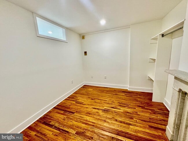 Building Photo - 2148 Green St