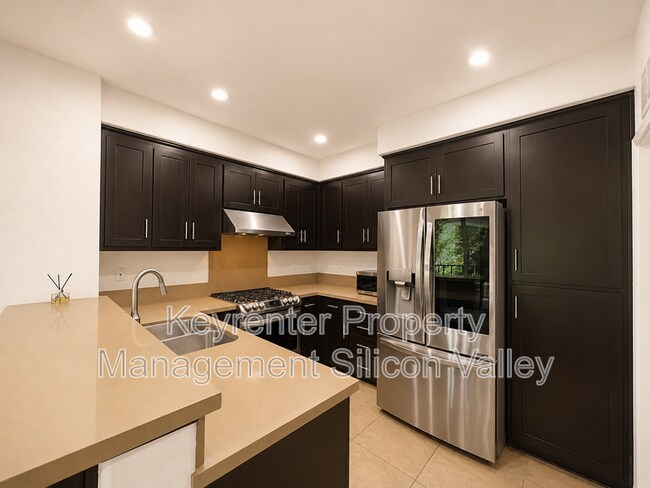 Building Photo - 638 Cedarville Ln