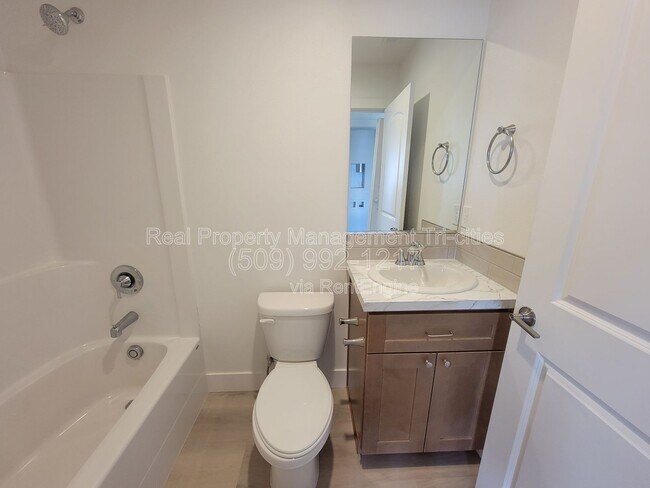 Building Photo - 6708 Dradie Pl