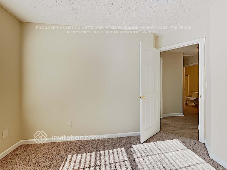Building Photo - 4076 Shoreside Cir SW