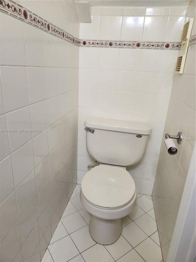 Building Photo - 11795 SW 18th St