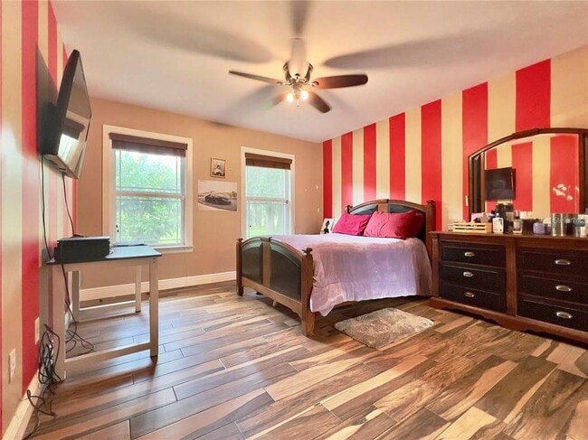 Building Photo - 3900 Reaves Rd