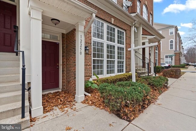 Building Photo - 12250 Open View Ln