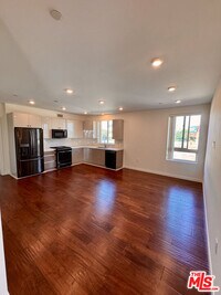 Building Photo - 5531 La Mirada Ave