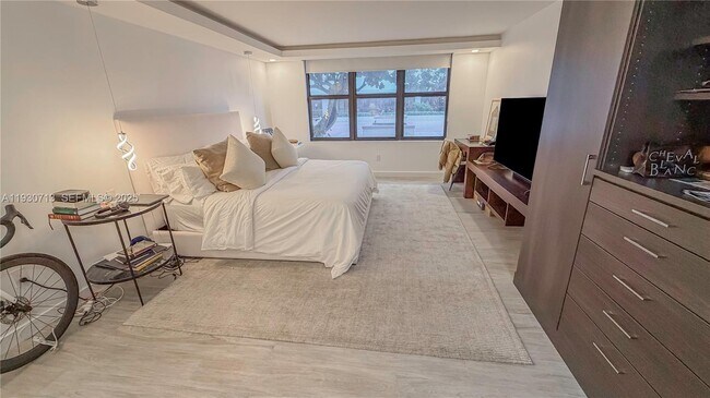 Building Photo - 9801 Collins Ave