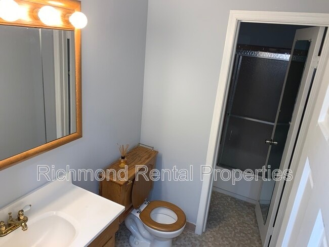 Building Photo - 4 Skipwith Green Cir
