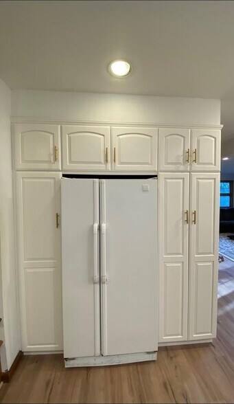 Building Photo - 202 S 5th St