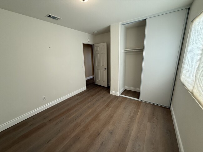 Building Photo - 12260 Primavera Way