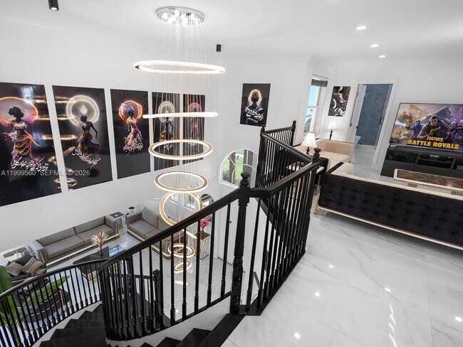 Building Photo - 4860 SW 161st Ln