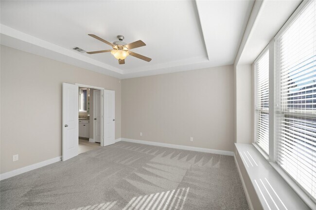 Building Photo - 14915 Violet Willow Ct