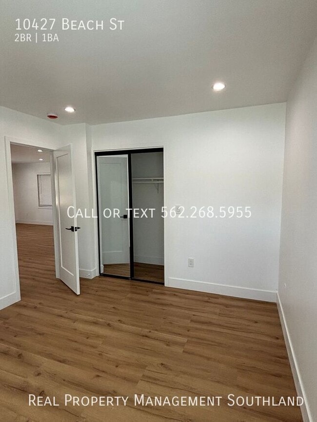 Building Photo - 10427 Beach St