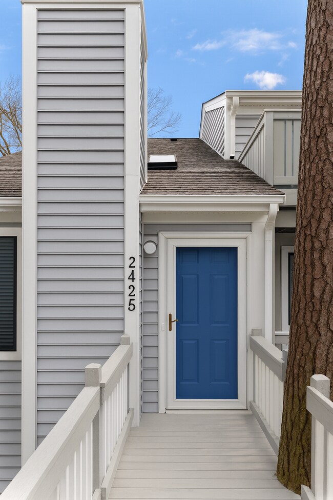 Primary Photo - Stylish & Spacious 3-Bed Home! "ASK ABOUT OUR ZERO DEPOSIT"