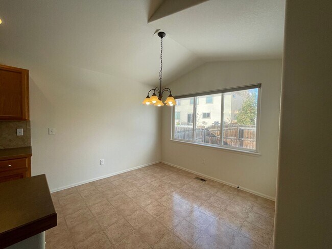 Building Photo - Low-Maintenance 3BR Ranch in Johnstown Far...