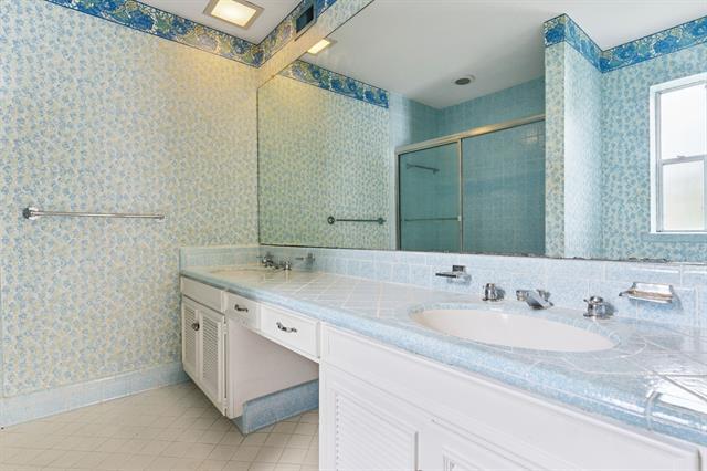 Building Photo - 6367 Diamond Head Cir
