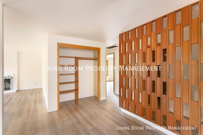 Building Photo - 9801 SW 49th Ave