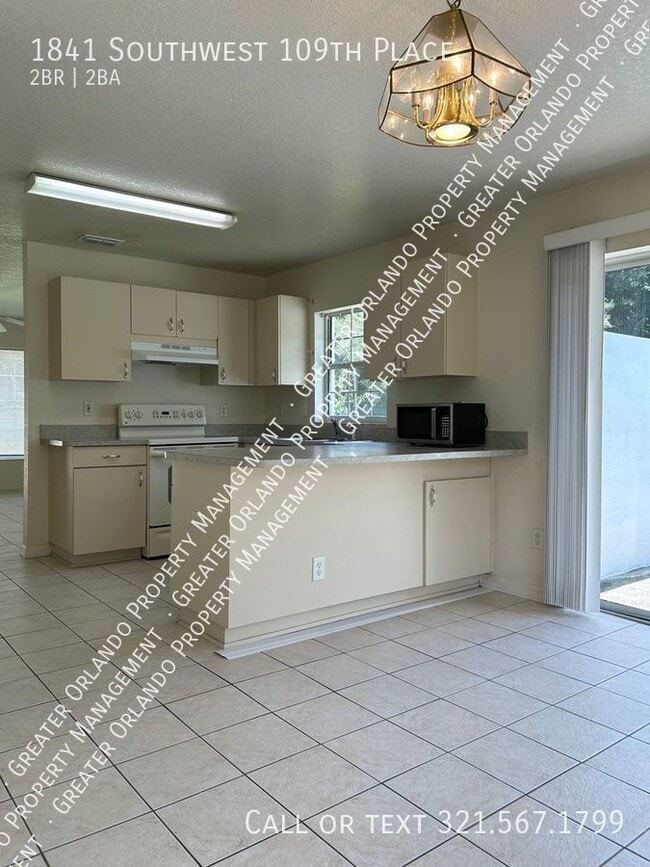 Building Photo - 1841 SW 109th Pl