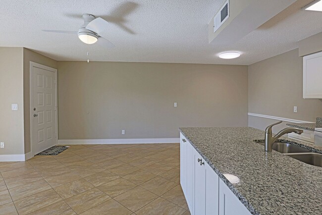 Building Photo - Mystic Gardens 5303-316