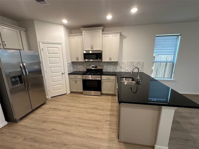 Building Photo - 1626 Revolution Way
