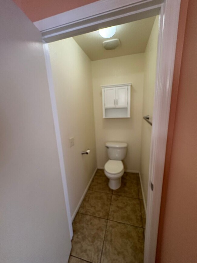 Building Photo - 4 bedroom two bath close to Cienega High S...
