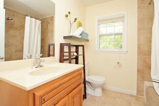 Building Photo - 4417 Saunders Ave