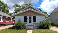 Building Photo - 1868 Manz St