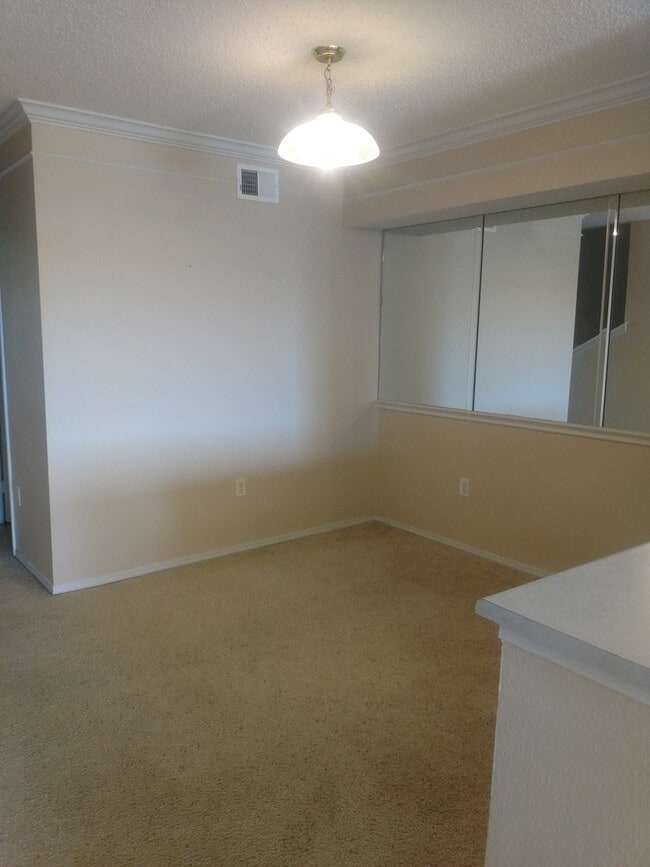 Building Photo - Spacious 2 story town home- Superior, CO-AVAILABLE NOW!