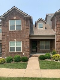 Building Photo - 1308 Russell Springs Dr