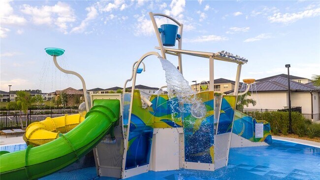 Building Photo - 982 Splash Shot Pl