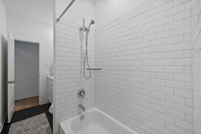 Building Photo - 15727 Autumn Sun Court
