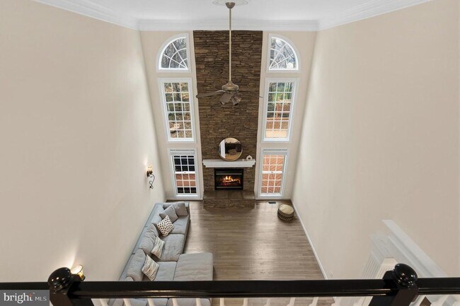 Building Photo - 4924 Berkshire Woods Dr