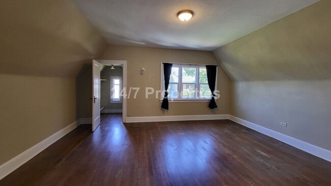Building Photo - 2024-4624MF