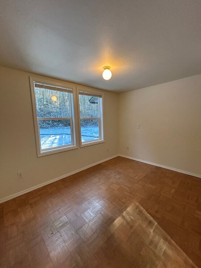 Building Photo - Hawks Prairie (3157 Hawks Prairie Rd.)