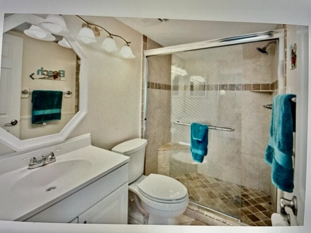 Master Bath - 271 Southbay Dr