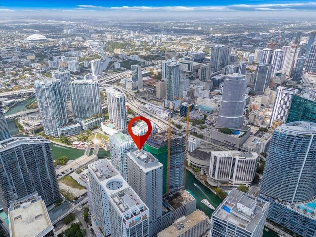 Building Photo - 77 SE 5th St