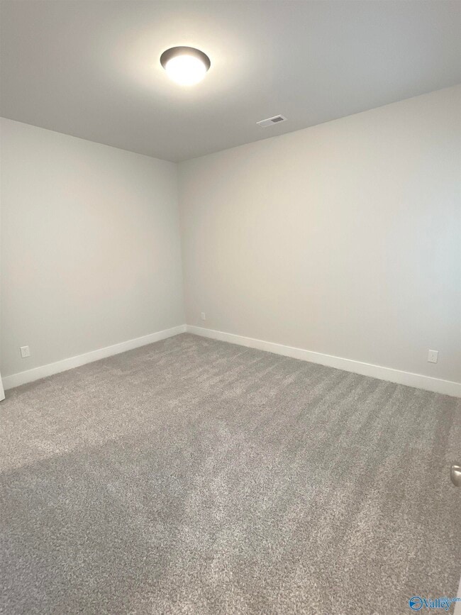 Building Photo - 156 Rugby Dr