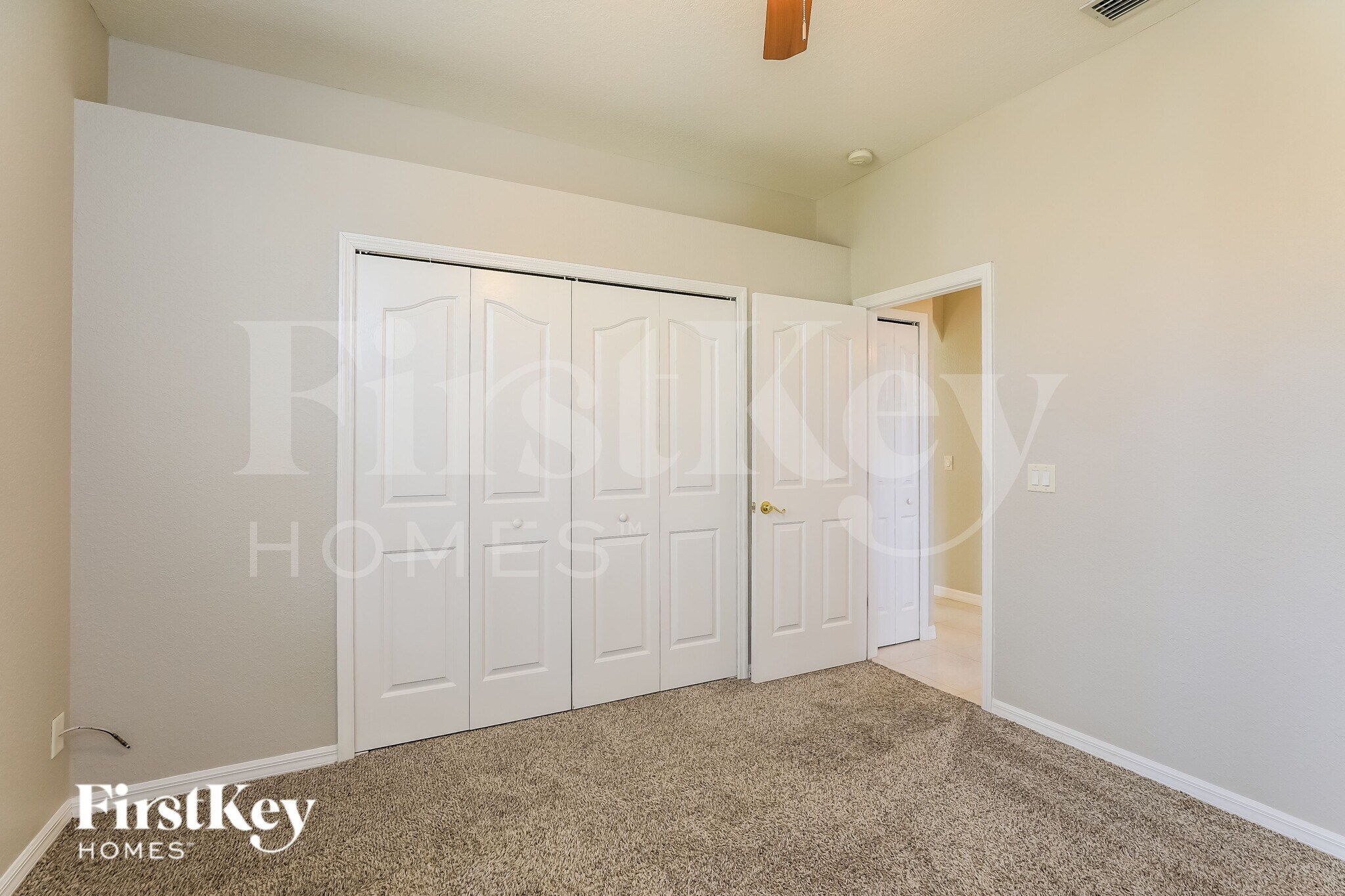 Building Photo - 2322 Renfro Ave