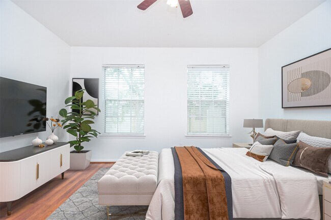 Building Photo - 10018 Knoboak Dr