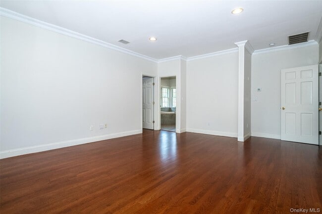 Building Photo - 177 Puritan Dr