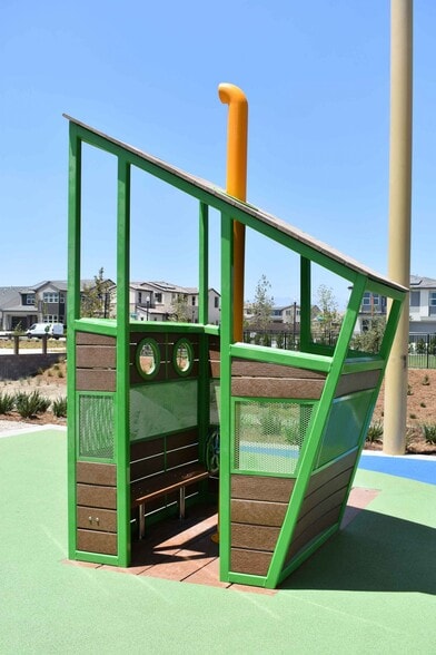 Building Photo - 4725 S Mae Way