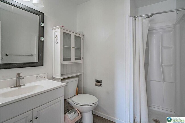 Building Photo - 1405 Presidential Dr