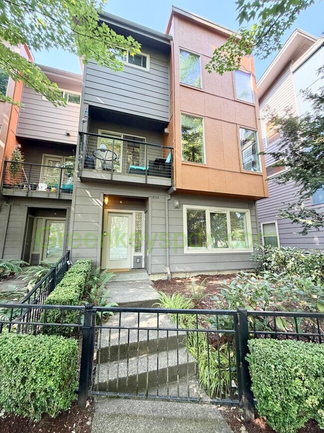 Building Photo - Awesome 1-bedroom condo near the heart of historic St. John's