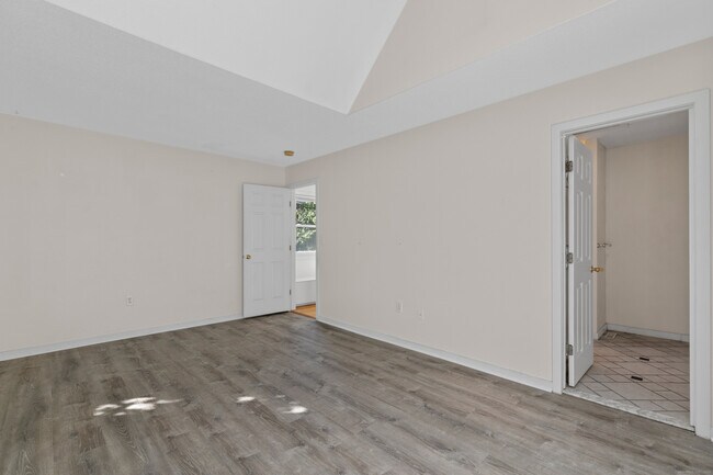 Building Photo - 58 Edgewood Ave