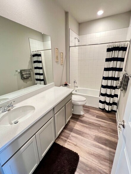 Building Photo - 199 Simmental Lp