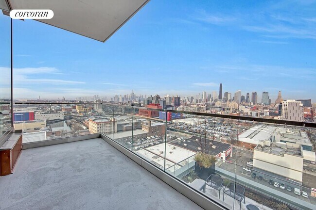 Building Photo - 380 4th Ave