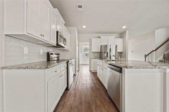 Building Photo - 139 Hunts Ml Cir