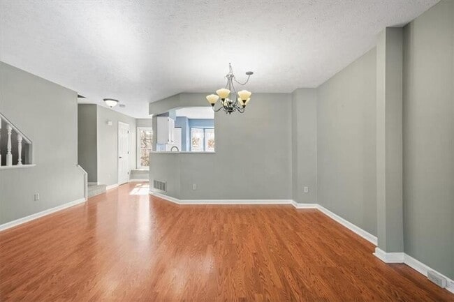 Building Photo - 102 Westbrooke Ln